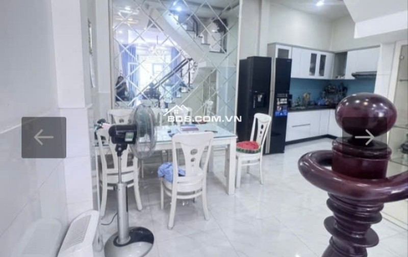 CHỦ GẤP BÁN CĂN NHÀ HỒNG BÀNG QUẬN 11, HẺM Ô TÔ, NHÀ 4 TẦNG. LH:0965177760,