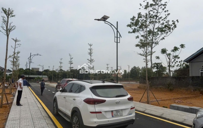 CỰC NGON ĐẤT CẠNH QUỐC LỘ 80M, GIÁ CHỈ CÓ 3X