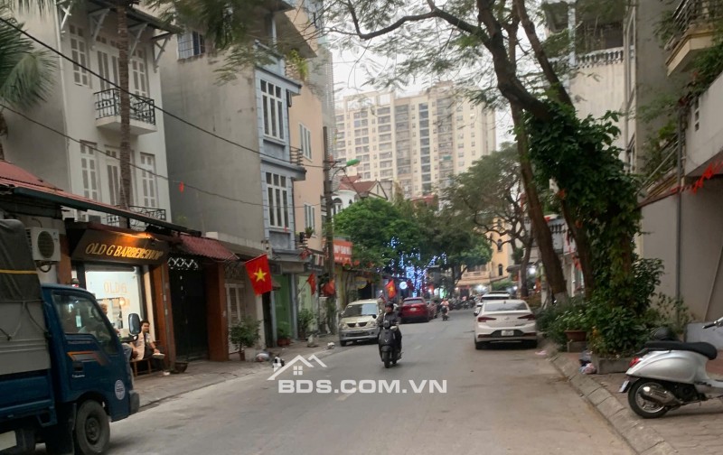 BÁN ĐẤT MẶT PHỐ ÁI MỘ - BỒ ĐỀ - LONG BIÊN HÀ NỘI. DT 120 M2 - SỔ ĐỎ - 52 TỶ. LH:0388796633.