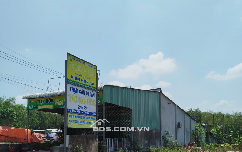 Chủ định cư nước ngoài cần bán lô đất TC 489m2 ngay mặt tiền đường 32m