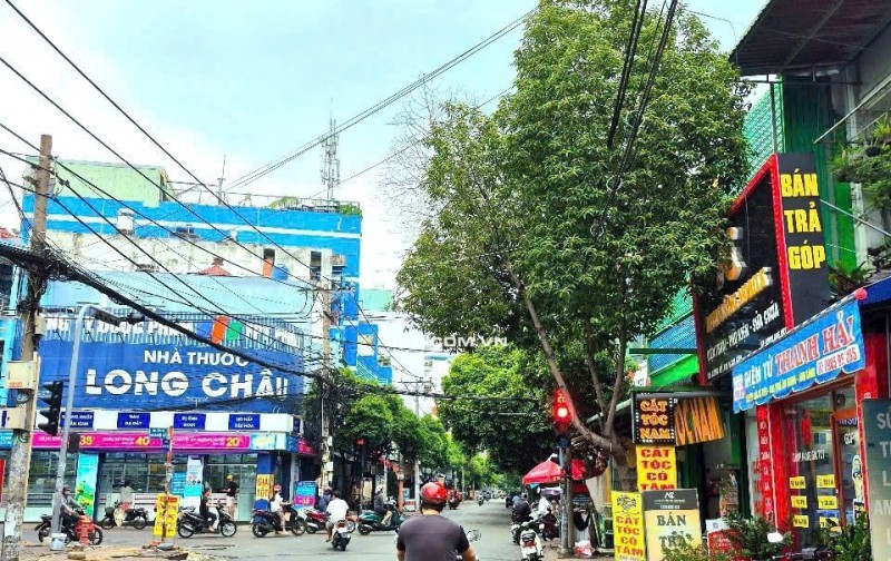 MẶT TIỀN ĐƯỜNG CỐNG LỞ ( Trần Thị Trọng )
~186M² - NGANG 6.5M - 22 T.Ỷ TL