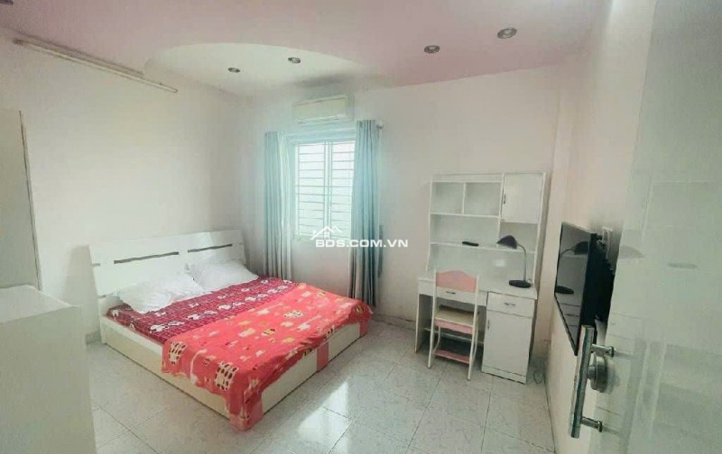 Quá Rẻ Chỉ 7 TỶ 050 HẺM XE Hơi Quận 7