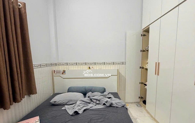 Bán nhà hẻm 4 tầng Bình Thạnh, 4PN, 40m2, sổ hồng, 7.6 tỷ - 0903821326