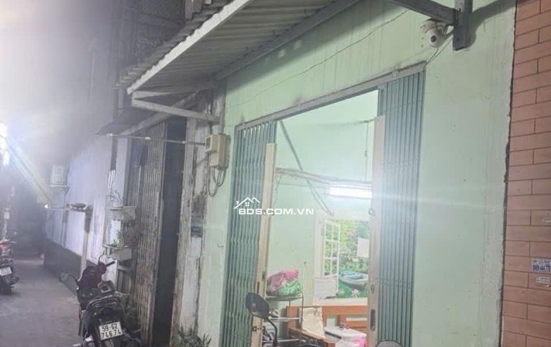 Nhà bán Nguyễn Văn Quá, Q.12 - DT(7x10) - giá 4,5 tỷ