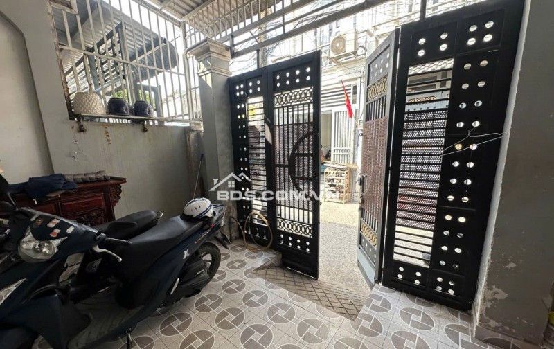 NGANG ĐỈNH 6.5M - 118m² - NGAY TRUNG TÂM TIẾN VỀ GÒ VẤP - CHÌ 5.6 TỶ TL. LH:0985397509.