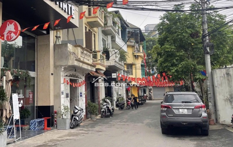 TÒA BUILDING 10 TẦNG LÔ GÓC 3 THOÁNG - TRUNG TÂM ĐỐNG ĐA VIEW HỒ HOÀNG CẦU