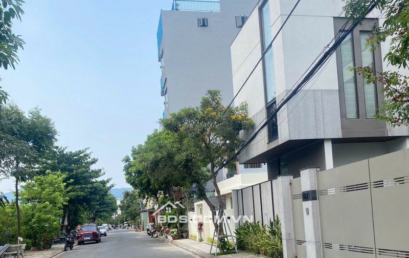 Lô góc 3 MT sát biển Sơn Trà – diện tích khủng 299m² chỉ nhỉnh 35 tỷ