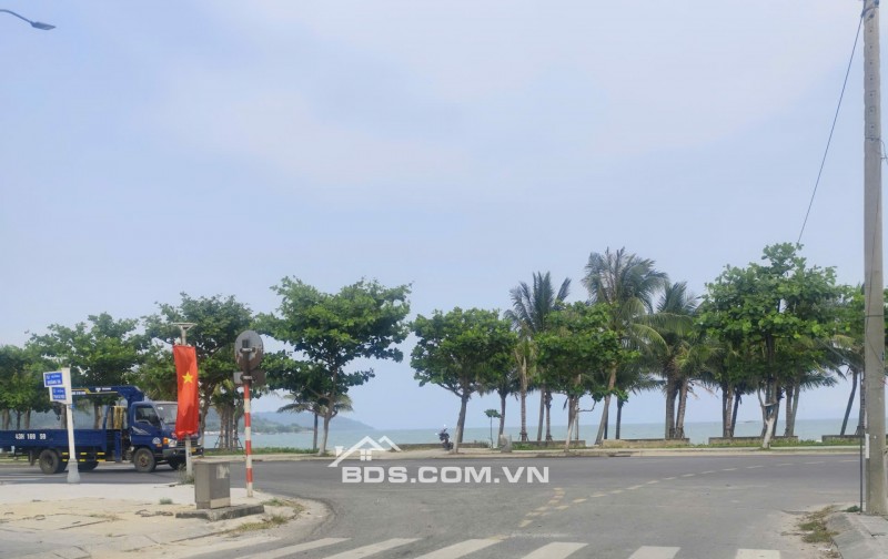 Bán đất MT Phan Bá Phiến cách biển 100m