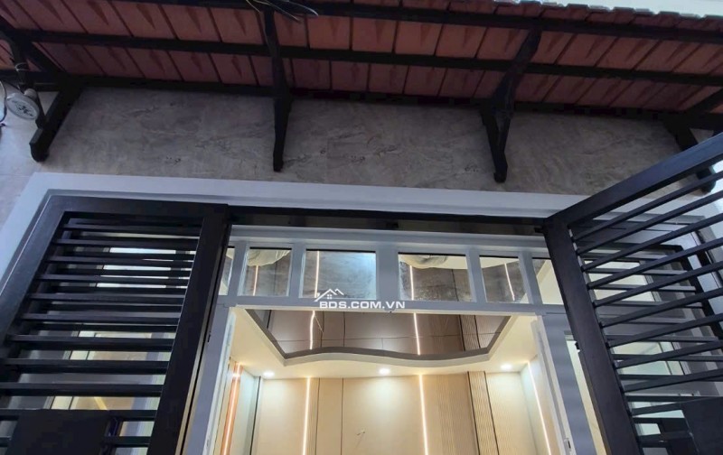 NHÀ RIÊNG HUỲNH TẤN PHÁT Q7 – 3 x16M – 2 TẦNG – 2PN 2WC