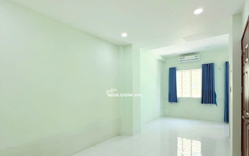 Bán nhà hẻm Lê Quang Định, P14, Bình Thạnh. 45m², 3 tầng, 6PN, 6WC. Sổ đỏ. 7.9 tỷ. LH: 0903821326