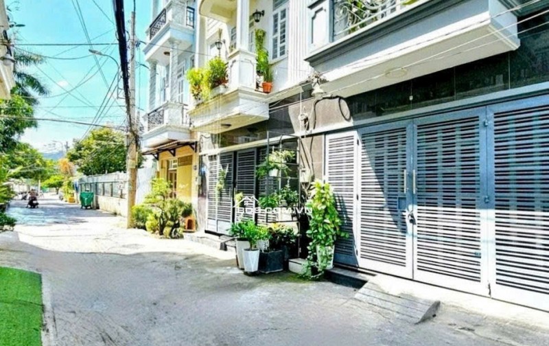 NHÀ ĐẸP - HXH DƯƠNG CÁT LỢI - GIÁP QUẬN 7 – 4PN – 6.2 TỶ