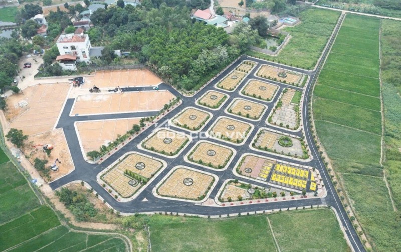 “Cơ hội đầu tư đất nền Hòa Lạc 
Giá chỉ từ 4 tỷ – sát Quốc lộ 21