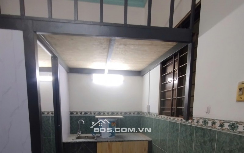 PHÒNG TRỌ 492 TÂN KỲ TÂN QUÝ, DT18-25M2, SẠCH ĐẸP, GIÁ CHỈ TỪ 2.8TR. LH:0921699268.