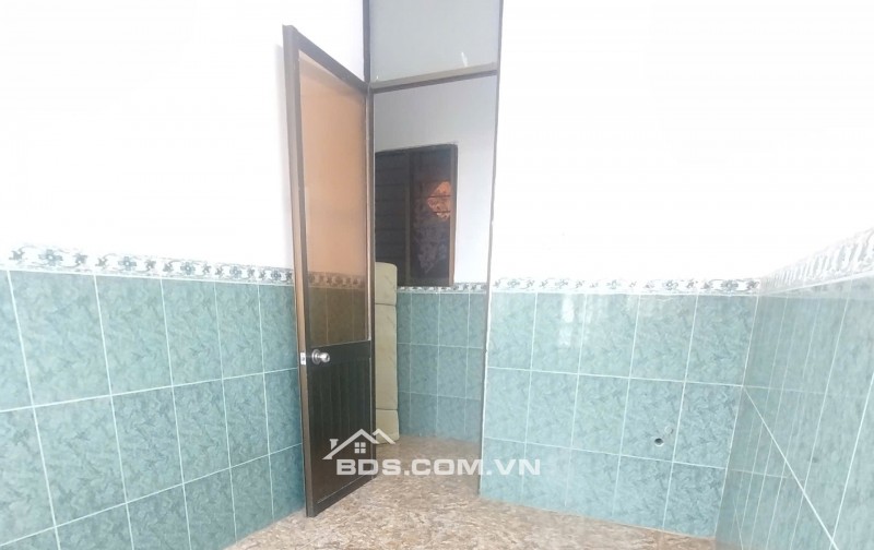 PHÒNG TRỌ 492 TÂN KỲ TÂN QUÝ, DT18-25M2, SẠCH ĐẸP, GIÁ CHỈ TỪ 2.8TR. LH:0921699268.