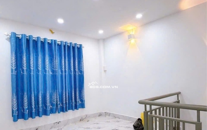 NHÀ MỚI 100% TÔN ĐẢN QUẬN 4 – 3 TẦNG – 2PN 2WC – 1.6 TỶ