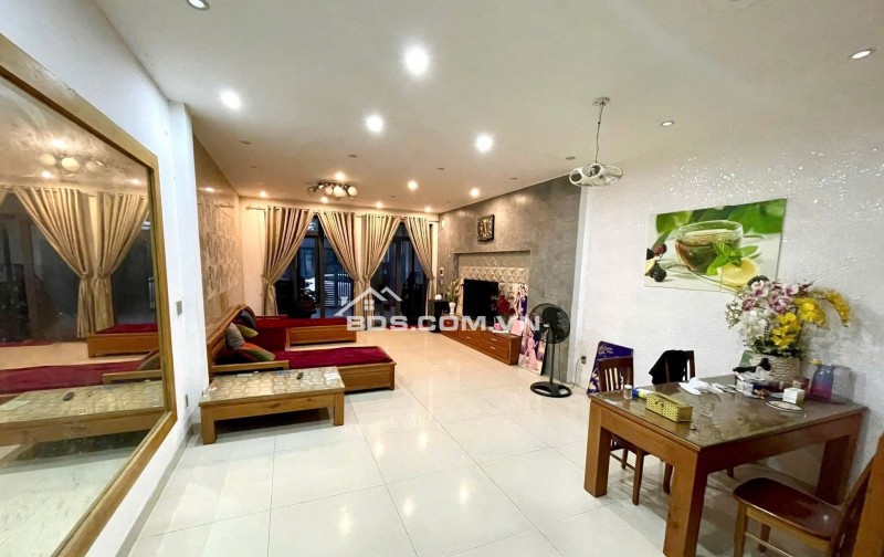 BÁN NHÀ 2 TẦNG MẶT TIỀN NGUYỄN XÍ – GẦN BIỂN HÒA MINH, ĐÀ NẴNG