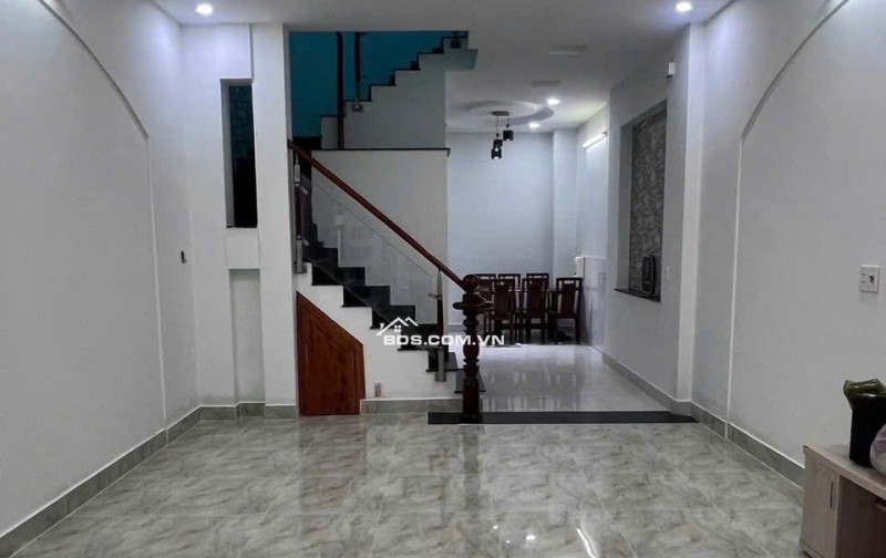 BÁN NHÀ KDBB ĐƯỜNG 8M XE QUA LẠI CHỈ 5.99 TỶ