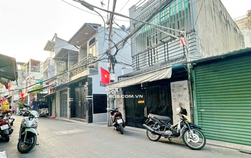 Bán nhà 2 tầng hẻm xe hơi 95/103 Lê Văn Lương Quận 7