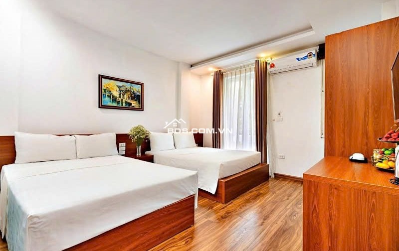 Cho thuê khách sạn 41 phòng ngay trung tâm đà lạt diện tích 550m , 110 triệu