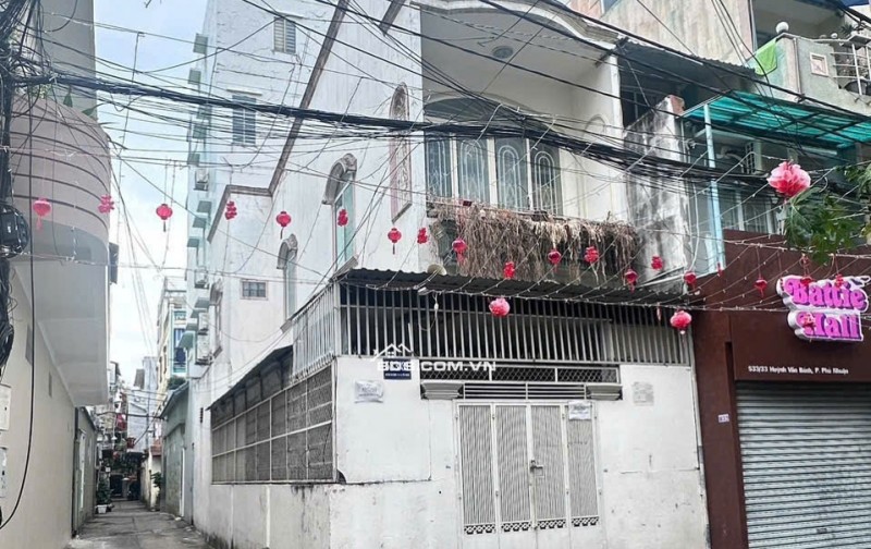 BÁN NHÀ HXH GÓC 2 MT 533/31 HUỲNH VĂN BÁNH PHÚ NHUẬN DT 68M2. LH:0937133343.