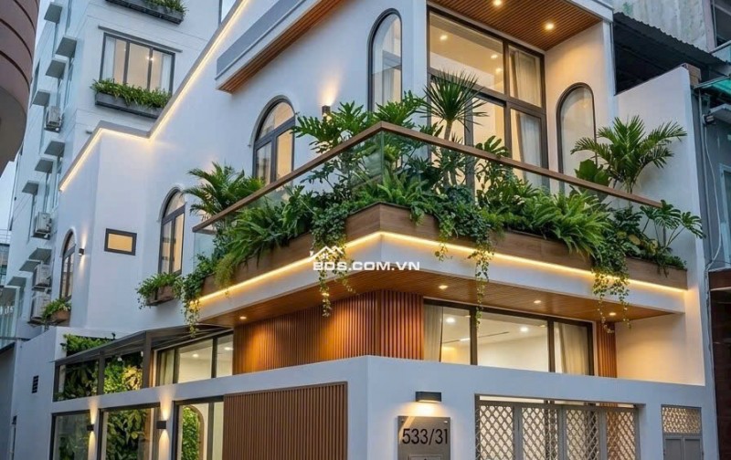 BÁN NHÀ HXH GÓC 2 MT 533/31 HUỲNH VĂN BÁNH PHÚ NHUẬN DT 68M2. LH:0937133343.