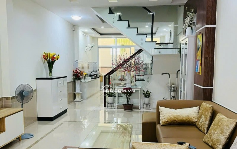 BÁN NHÀ 617/** NGUYỄN KIỆM, PHƯỜNG 9, QUẬN PHÚ NHUẬN. 75.1M2 CHỈ 13.8 TỶ. LH:0937133343