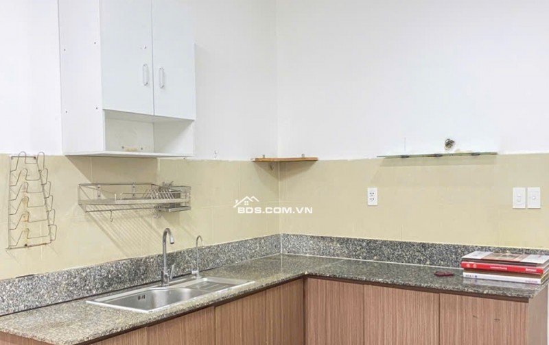 Chính chủ cần bán chung cư tầng cao, view đẹp tại Q2