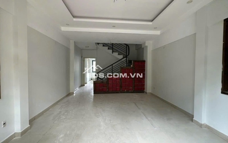 Cho thuê nhà mặt tiền 8 phòng Phạm Ngọc Thạch phường 6 Đà Lạt