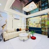 THẠCH BÀN – NHÀ DÂN XÂY 46M2 × 5 TẦNG – Ô TÔ ĐỖ CỬA – NHỈNH 8 TỶ