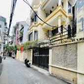 Nhà Vệ Hồ Mặt Tiền 11M 4 Tầng 48 Tỷ Cách Phố 5M -View hồ ô tô đỗ cửa