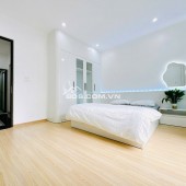 Bán nhà ngõ Thịnh Hào, 22m 5 tầng, lg, 100m ra ô tô, an sinh đỉnh, 5.2 tỷ 0347282222.