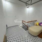Ngã Tư Hàng Xanh - B.Thạnh | 4 tầng ~35m² | Chào 5.x Tỉ T.L