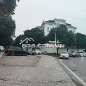 Chủ rất cần tiền bán căn biệt thự Vinhomes Riverside Phúc Đồng Long Biên