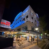 Cho thuê shophouse  2 mặt tiền, nội thất đầy đủ tại Vinhomes Grand Park