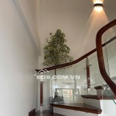 Bán nhà Thạch Bàn 40m2, 5 tầng, gần ô tô, cách phố 80m, 8 tỷ nhỉnh