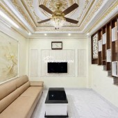 CẦN BÁN GẤP GIẢM SÂU 300 TRIỆU-NHÀ ĐẸP 5 TẦNG–NGÕ NÔNG–TRUNG TÂM PHÚC LỢI–NHỈNH 6 TỶ