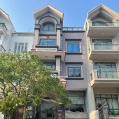 biệt thự 7.5x20m tại Khu đô thị Him Lam Kênh Tẻ, Quận 7,  TL