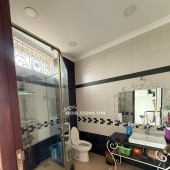 BÁN NHÀ BIỆT THỰ KDC HƯƠNG LỘ 5, P. AN LẠC, Q. BÌNH TÂN ,PHONG CÁCH TÂN CỔ ĐIỂN, MÁI NGÓI, CHÍNH CHỦ