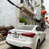 cần bán nhà 649 Bát Khối DT 60.5m2 Mt 4.1m 6 tầng Ô tô đỗ cổng lh em phi 0968837286