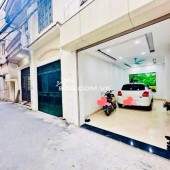 SIÊU PHẨM XUÂN LA - TÂY HỒ Ô TÔ NGỦ TRONG NHÀ CHỈ HƠN 11 TỈ