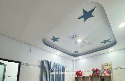 cần bán gấp siêu phẩm nhà 4 tầng- Tân phú giá chỉ 6.5 tỏi