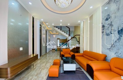 NHÀ SÁT MẶT TIỀN – 4 TẦNG 5PN – KHU SẦM UẤT KINH DOANH - Gò Vấp