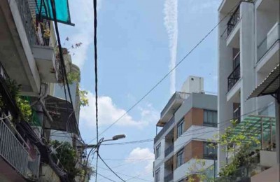 Mặt tiền kinh doanh ngay chợ Phạm Văn Hai