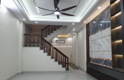 BÁN NHÀ ĐẸP 2.15 TỶ 3 TẦNG 53M2 NGÕ ĐI THÔNG ĐƯỜNG THÁI BÌNH