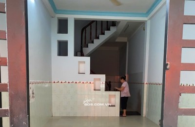 Cho thuê nhà nguyên căn hẻm xe hơi 4pn 3wc tại Hoàng Hoa Thám - Tân Bình