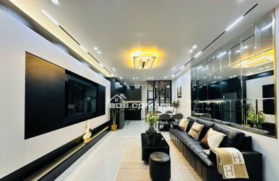 Bán Nhà Gần Phố Cự Lộc, Thanh Xuân 35m, 4 tầng, mt 4m, giá 10.85 tỷ.