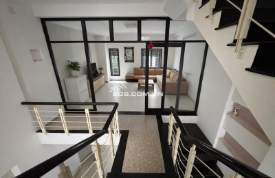 Bán nhà 4 tầng MT đường Tạ Mỹ Duật - Gần cầu Sông Hàn