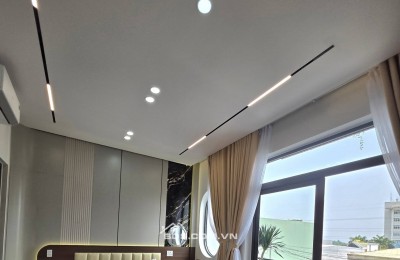 Bán nhà 3 tầng kiệt 245 Âu Cơ - Nhà mới FULL nội thất Y hình