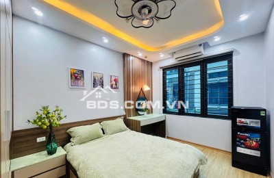 Bán Nhà Dòng Tiền Hoàng Mai 42/46m, 5 tầng, mt 3.5m, giá 13.6 tỷ.