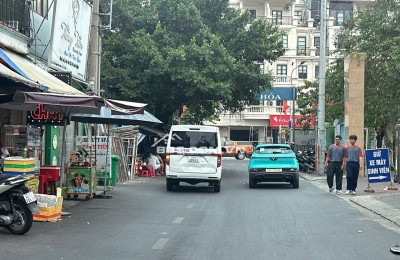 Bán CHDV ngang 6.6m 5 tầng hẻm 467 Lê Đức Thọ 111m2 gần Lotte 24PN TN 50tr chỉ 13.8 tỷ